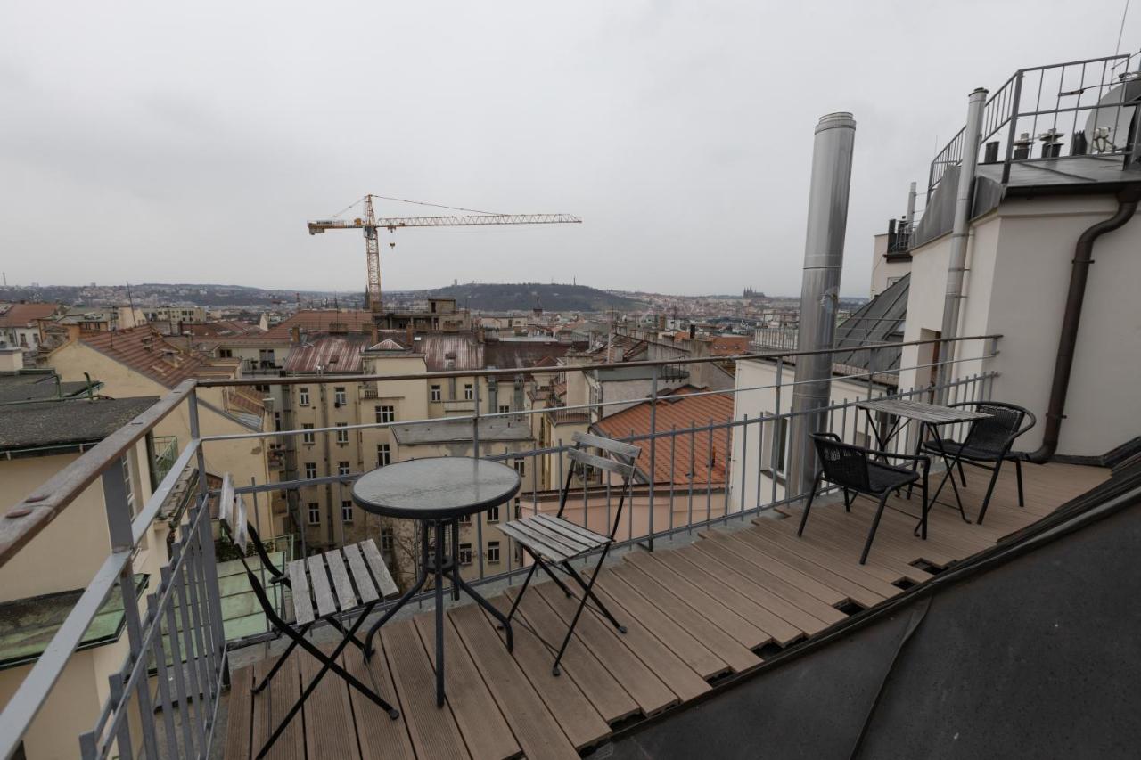 Top Wenceslas Square Apartment Prague Exterior photo