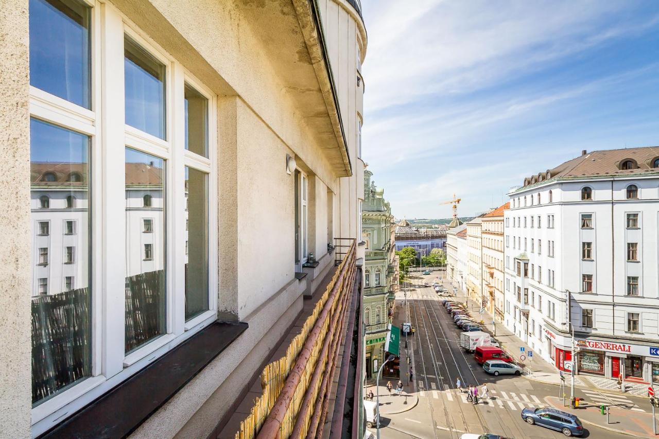 Top Wenceslas Square Apartment Prague Exterior photo